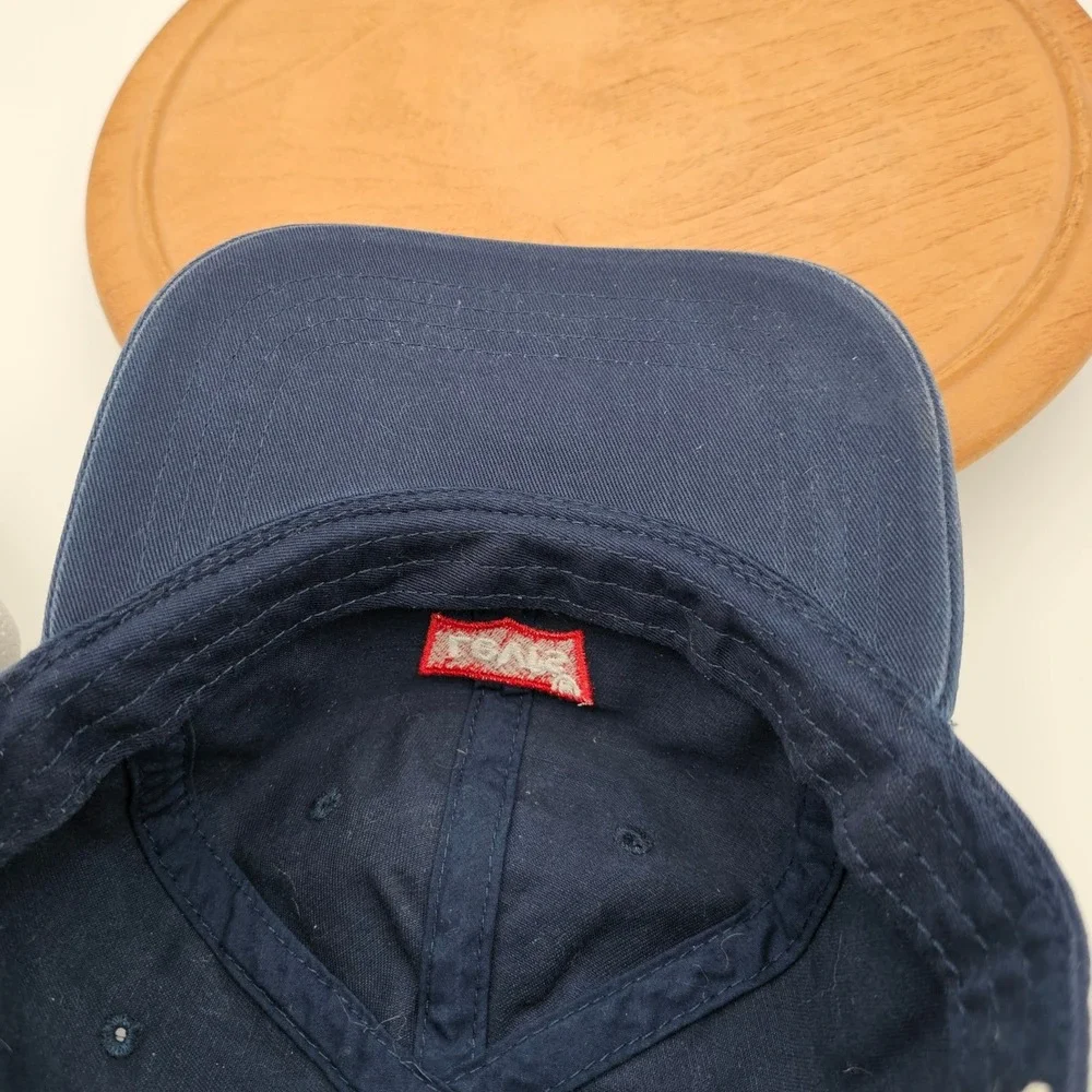 Levis color all